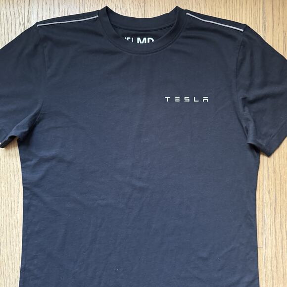 TESLA Women’s Logo Tee Black NWT - Size M - Picture 1 of 5